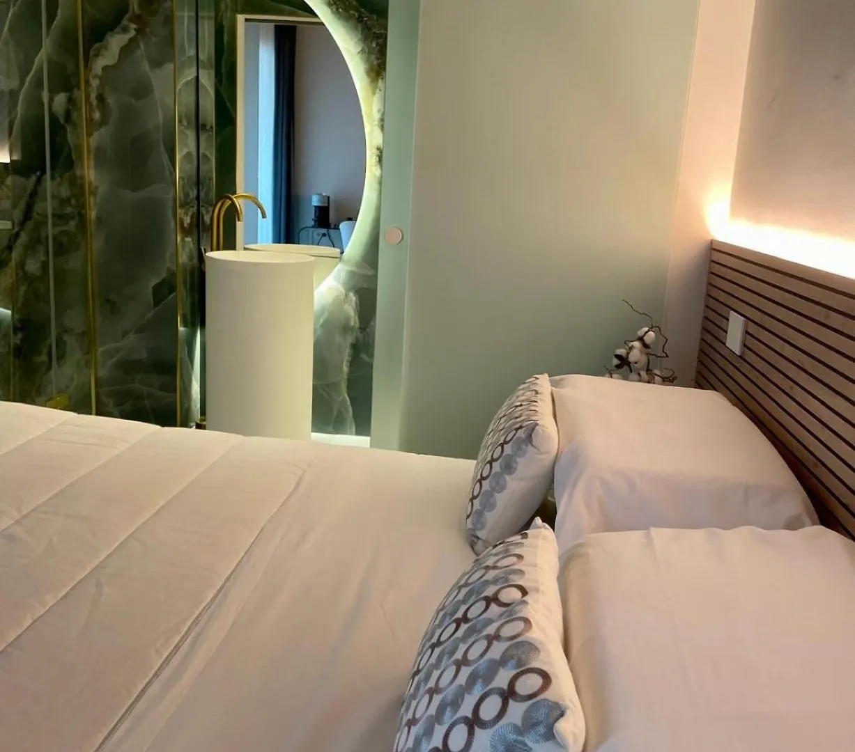 Younique Boutique Rooms Milano